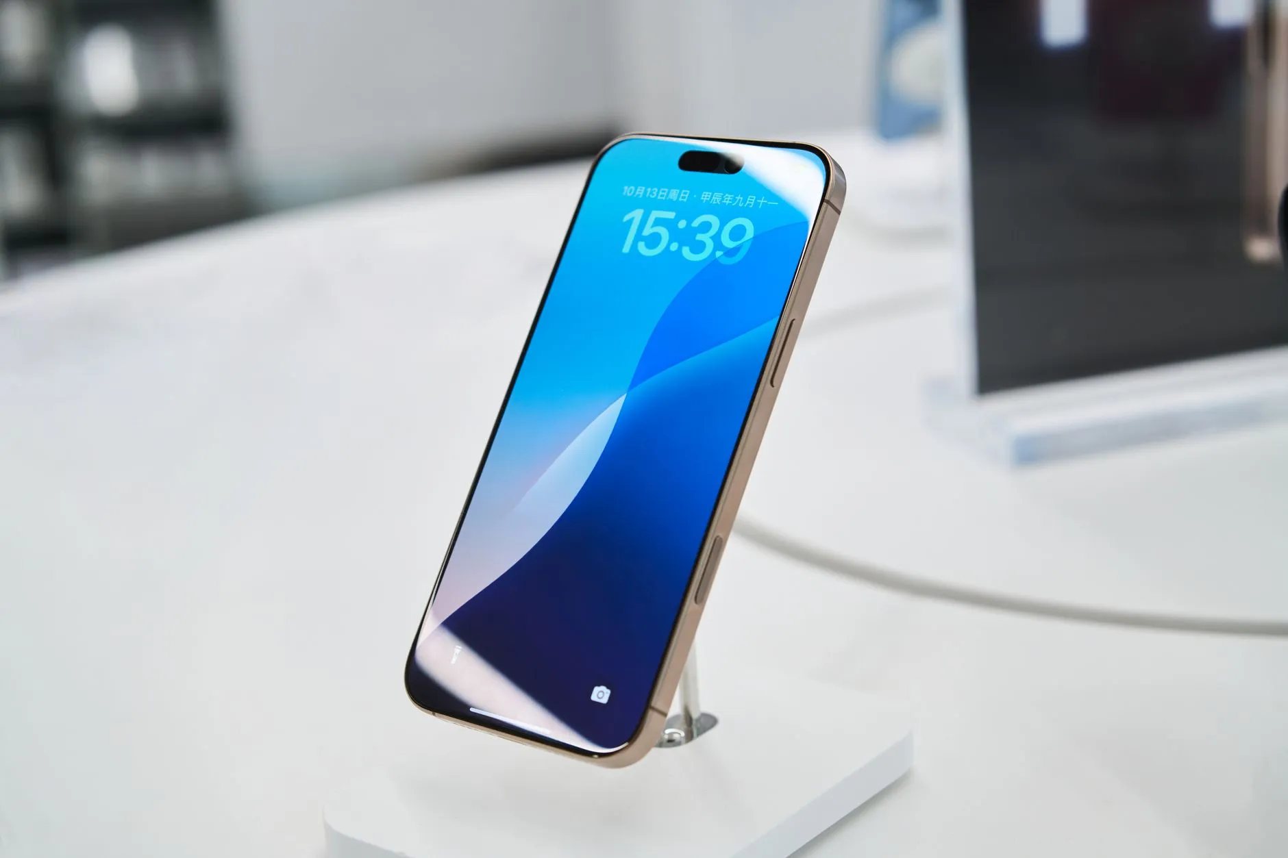 智能硬件产品研发中嵌入式系统选型与性能对比分析